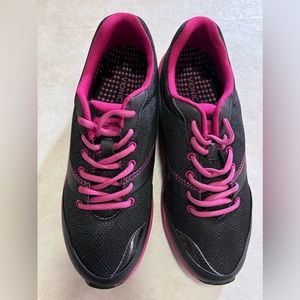 Vionic Kona Tennis Shoes - Women Sneakers - Black Pink - Walking - Size 8.5
